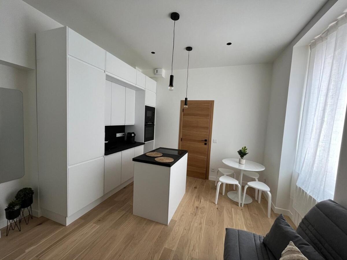 Appartement Cosy A 1 Min De Paris Charenton-le-Pont Exterior photo