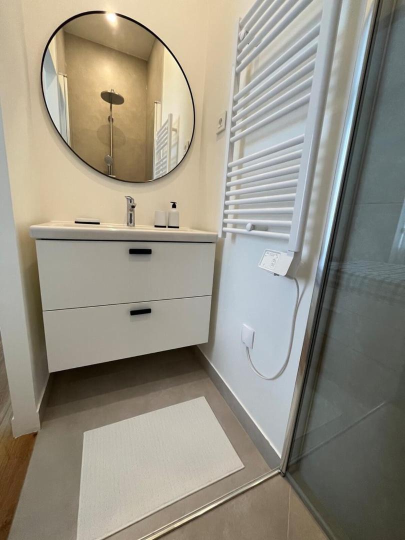 Appartement Cosy A 1 Min De Paris Charenton-le-Pont Exterior photo