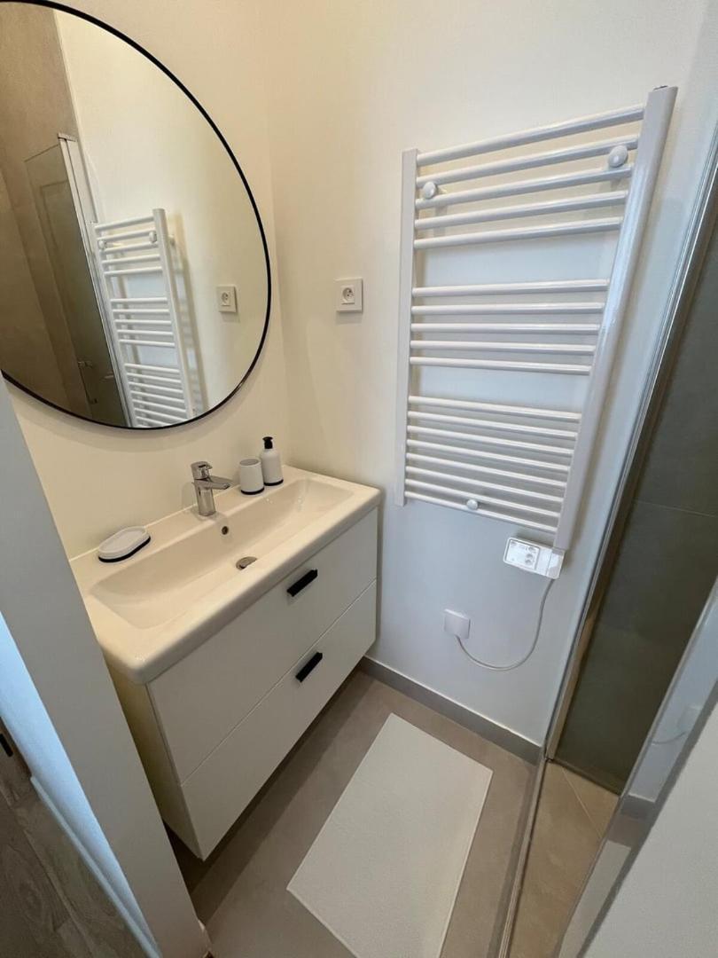 Appartement Cosy A 1 Min De Paris Charenton-le-Pont Exterior photo