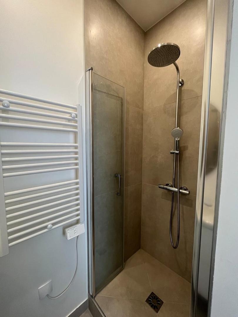 Appartement Cosy A 1 Min De Paris Charenton-le-Pont Exterior photo